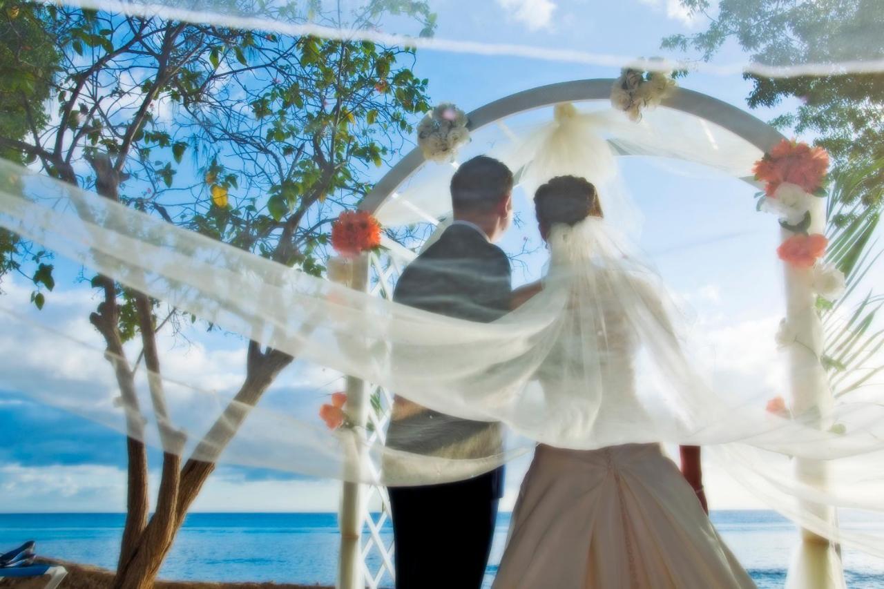 The Club Barbados (Adults Only) Hotel Сейнт Джеймс Екстериор снимка